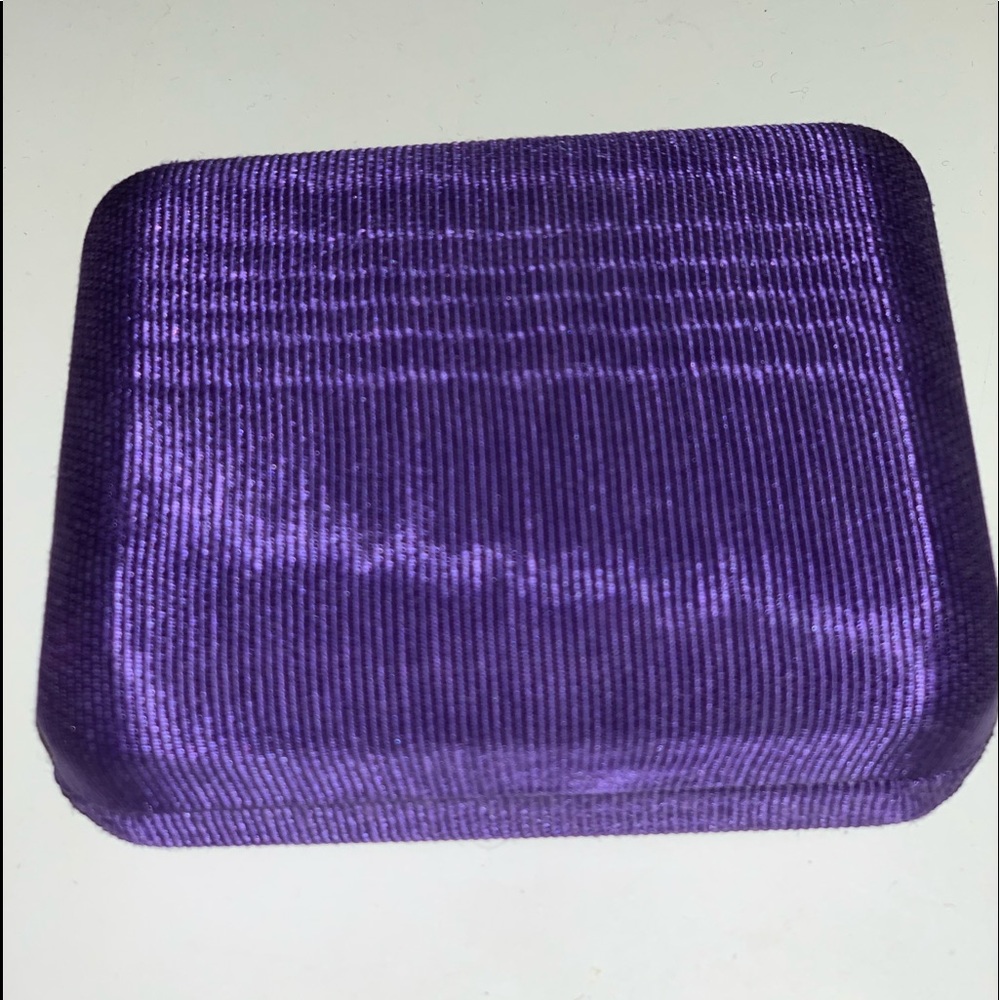 Ⓓ Ⓘ Ⓐ Ⓜ︎ Ⓞ Ⓝ Ⓓ   Ⓑ Ⓡ Ⓐ Ⓒ Ⓔ Ⓛ Ⓔ Ⓣ - Picture 3 of 4